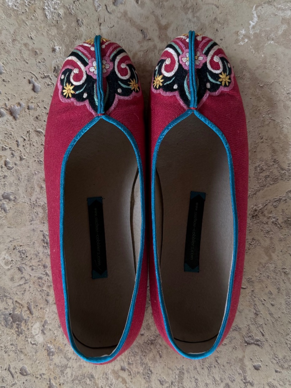 Hand Embroidered Chinese Slippers